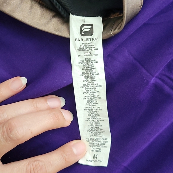 Fabletics Camryn Metallic Gold Sports Bra - Picture 6 of 6